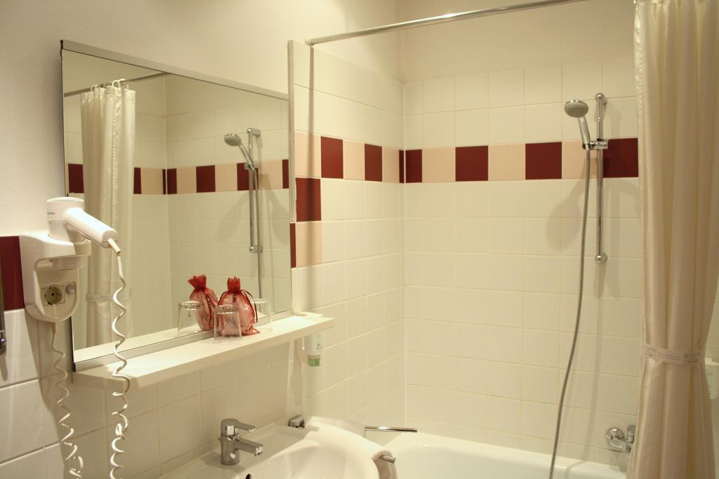 Hotel Fuerst Metternich Wiedeń Zewnętrze zdjęcie