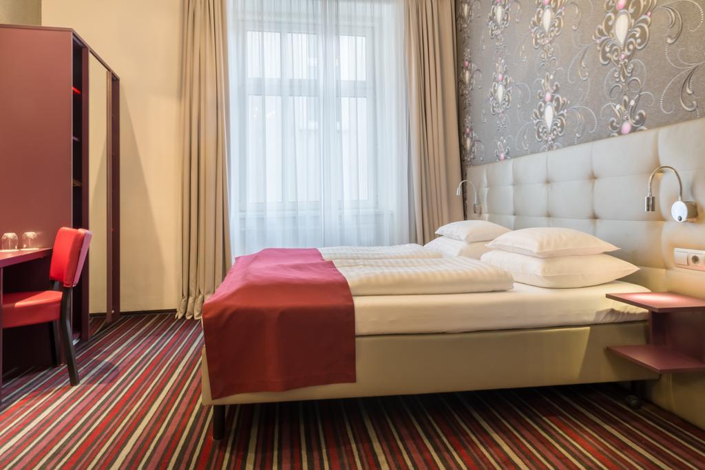 Hotel Fuerst Metternich Wiedeń Zewnętrze zdjęcie