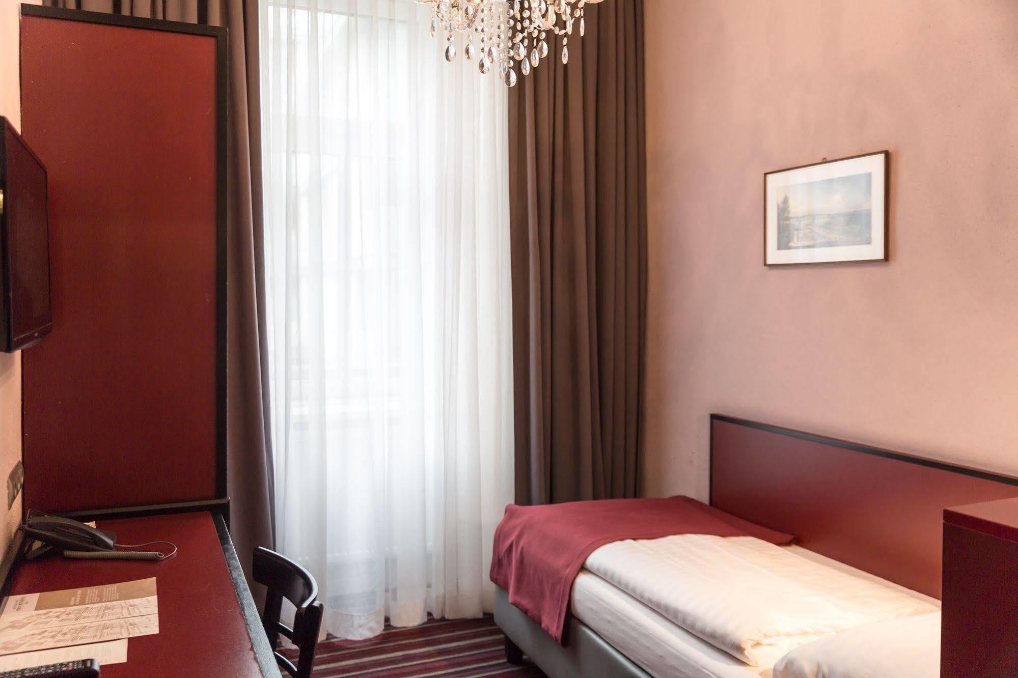 Hotel Fuerst Metternich Wiedeń Zewnętrze zdjęcie